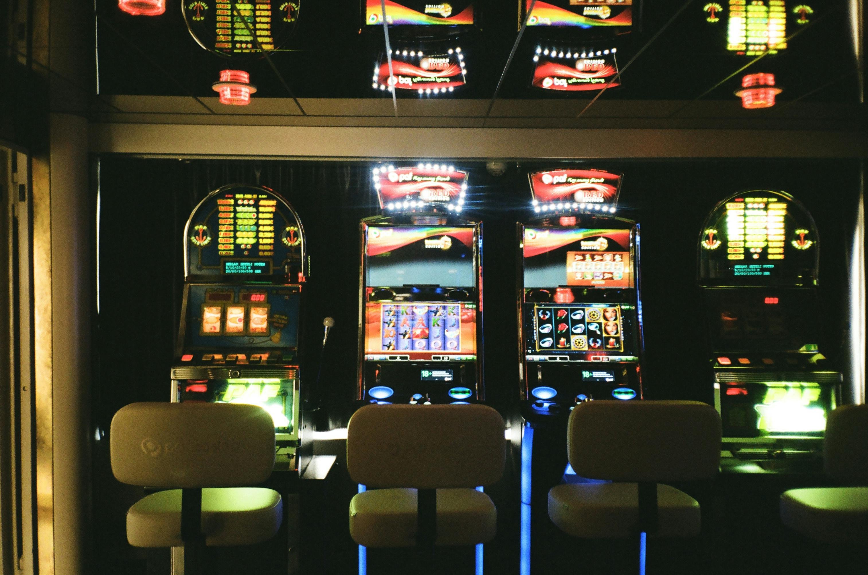 Number Pattern draw interface on gacor77 slot showing digit selection, wager input, and multiplier display